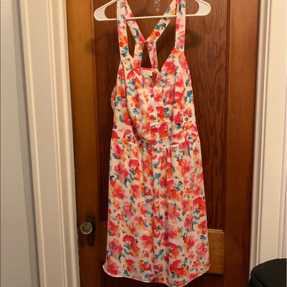 Forever21 floral printed zip dress